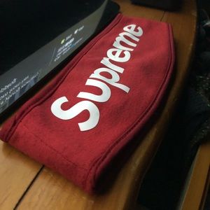 Supreme headband